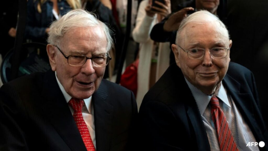Charlie Munger, Warren Buffett’s longtime business partner, dies at 99