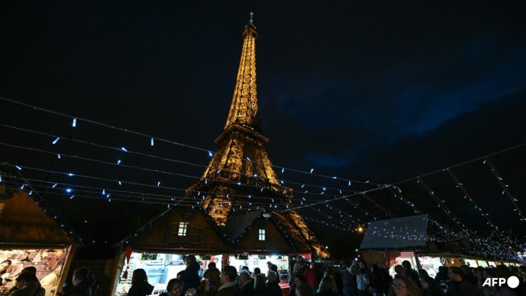 Eiffel Tower closes as employees go on strike