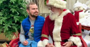 A sweet reunion with Santa confirms he’s the real deal