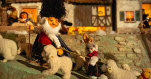 In Search of Classic Christmas Window Shows