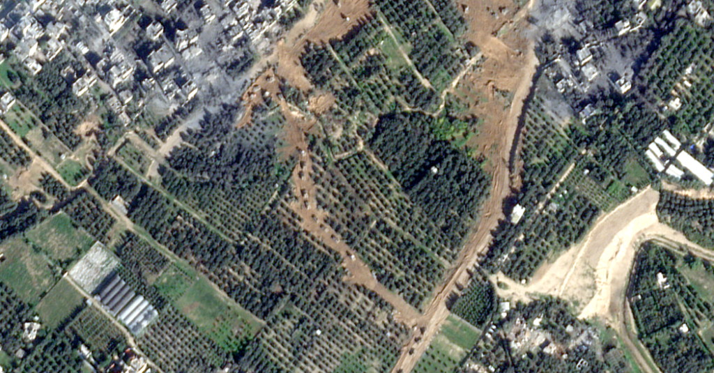 Satellite tv for pc Pictures Present Israel’s Expanded Combating in Central Gaza