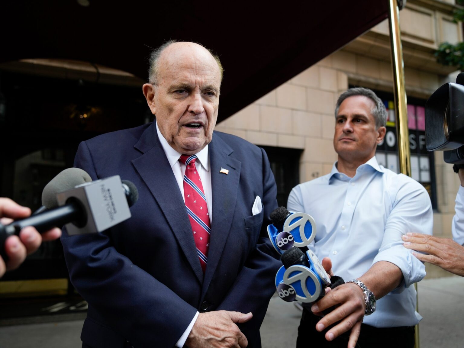 Trump’s ex-lawyer Giuliani advised to pay 8m for defaming election employees | Information Trump’s ex-lawyer Giuliani advised to pay 8m for defaming election employees | Information