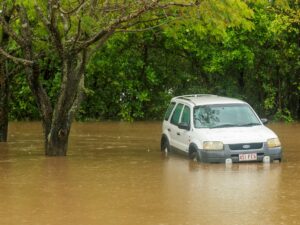 Lots of evacuated as floods ravage northeastern Australia | Information