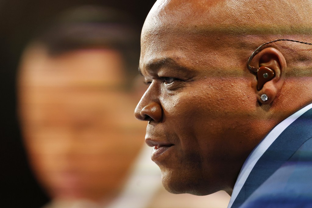 Fox Information Apologizes For Mistake on Frank Thomas Obit – Deadline Fox Information Apologizes For Mistake on Frank Thomas Obit – Deadline