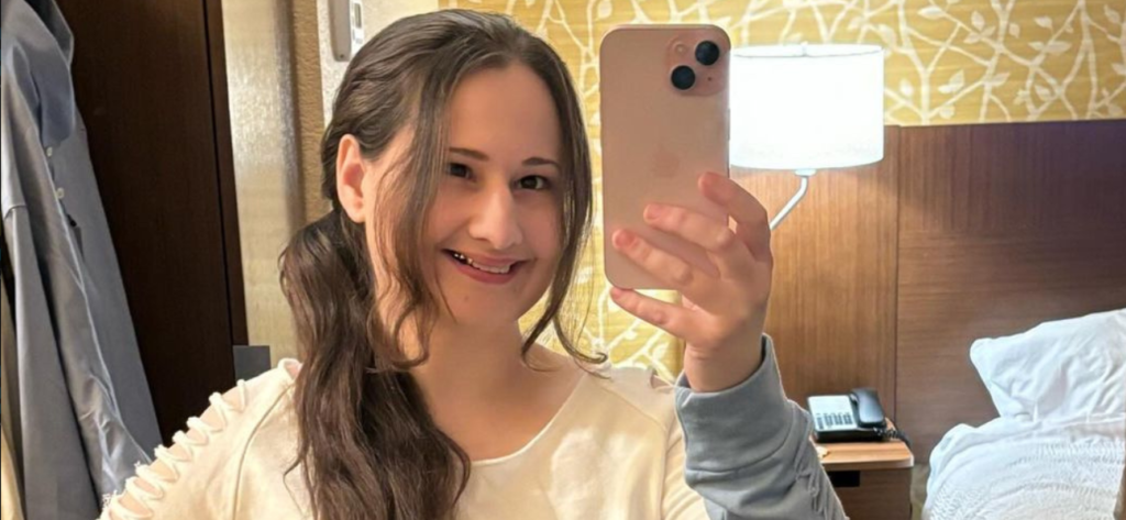 Gypsy Rose Blanchard Pops Bottles And Events After Launch From Jail