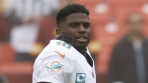 Dolphins give  damage replace on Tyreek Hill, additionally lose key starter