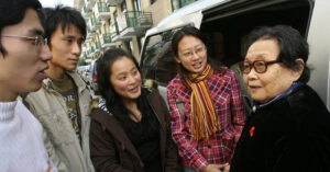Dr. Gao Yaojie, Who Uncovered AIDS Epidemic in Rural China, Dies at 95