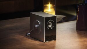 LG’s new CineBeam Qube is a 4K projector that is in contrast to something I’ve ever seen