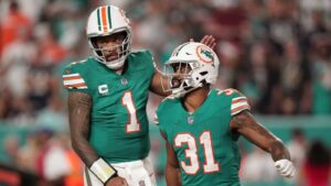 Week 16 winners: Lions, Dolphins make statements