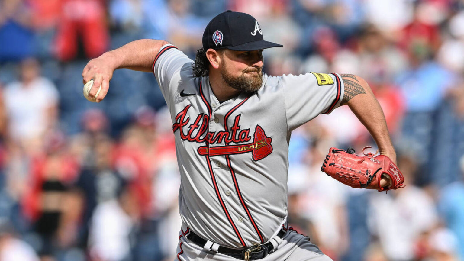 Rangers add former MLB saves chief to bullpen