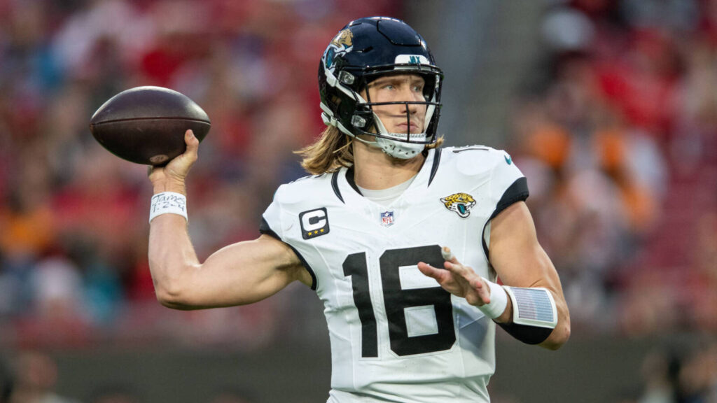 Report reveals extent of Trevor Lawrence’s shoulder harm