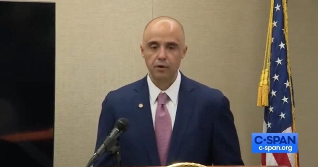 DC US Lawyer Matthew Graves Says DOJ is Now Going to Goal THOUSANDS of Individuals Who Have been Across the Capitol on Jan 6 – However Did Not Enter the Constructing (VIDEO) | The Gateway Pundit