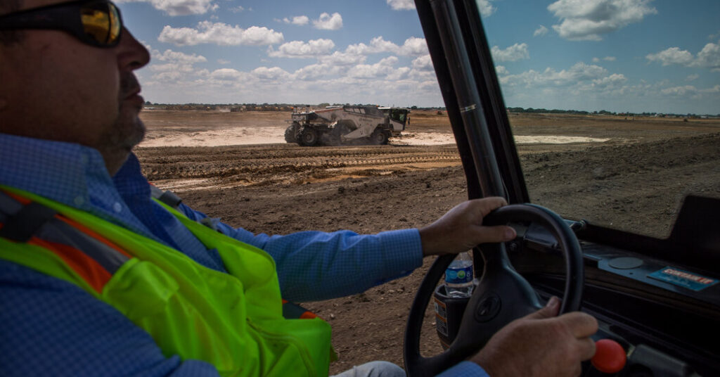 Indiana’s Plan to Pipe In Groundwater for Microchip-Making Attracts Fireplace Indiana’s Plan to Pipe In Groundwater for Microchip-Making Attracts Fireplace