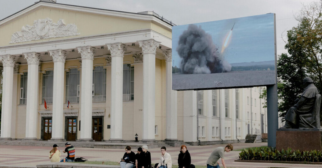Massive Navy Airplane Crashes in Russia, Moscow Says