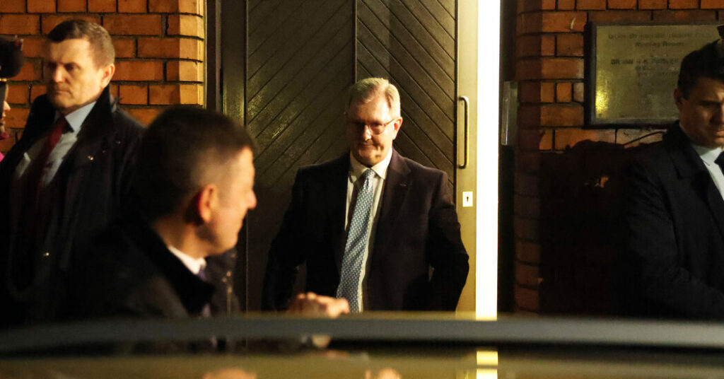 D.U.P. in Northern Eire Breaks Political Impasse After Practically 2 Years D.U.P. in Northern Eire Breaks Political Impasse After Practically 2 Years