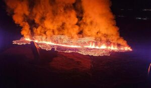 Photographs: Lava destroys houses in Iceland’s Grindavik | Volcanoes Information