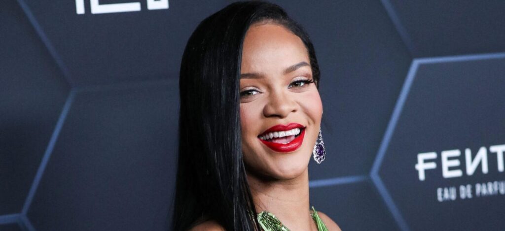 Rihanna Claims This A-Record Actress Is One Of The ‘Hottest In Hollywood’