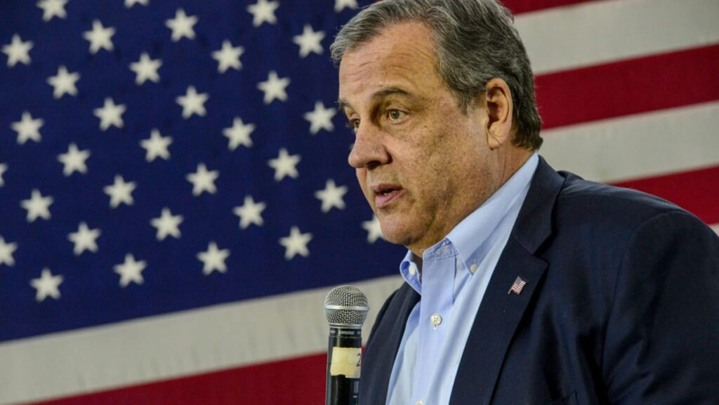 Trump critic Chris Christie drops out of Republican race Trump critic Chris Christie drops out of Republican race