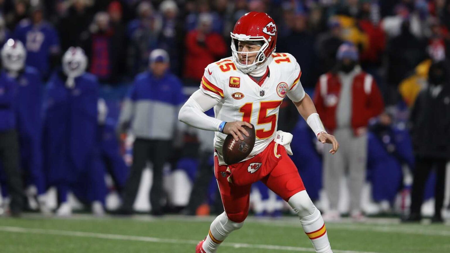 Tom Brady gushes over Patrick Mahomes with spectacular breakdown of his skillset Tom Brady gushes over Patrick Mahomes with spectacular breakdown of his skillset