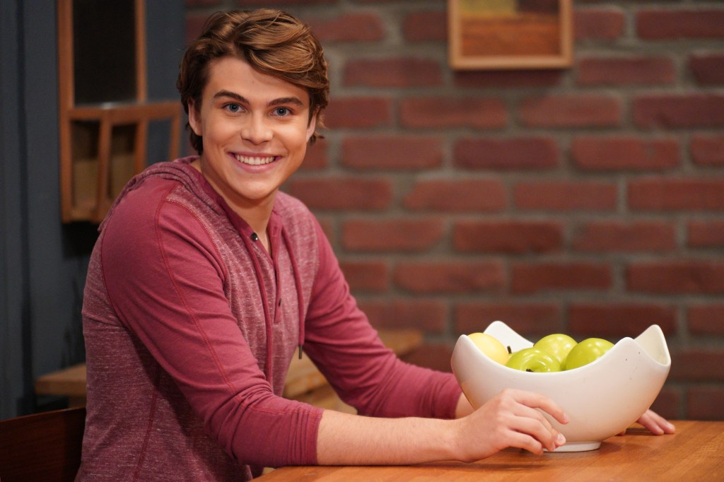 ‘Basic Hospital’ Is Bringing Again William Lipton – Deadline ‘Basic Hospital’ Is Bringing Again William Lipton – Deadline