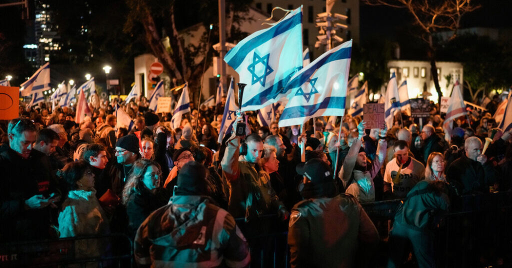 Tel Aviv Protesters Present Anger Towards Netanyahu and Israel’s Authorities