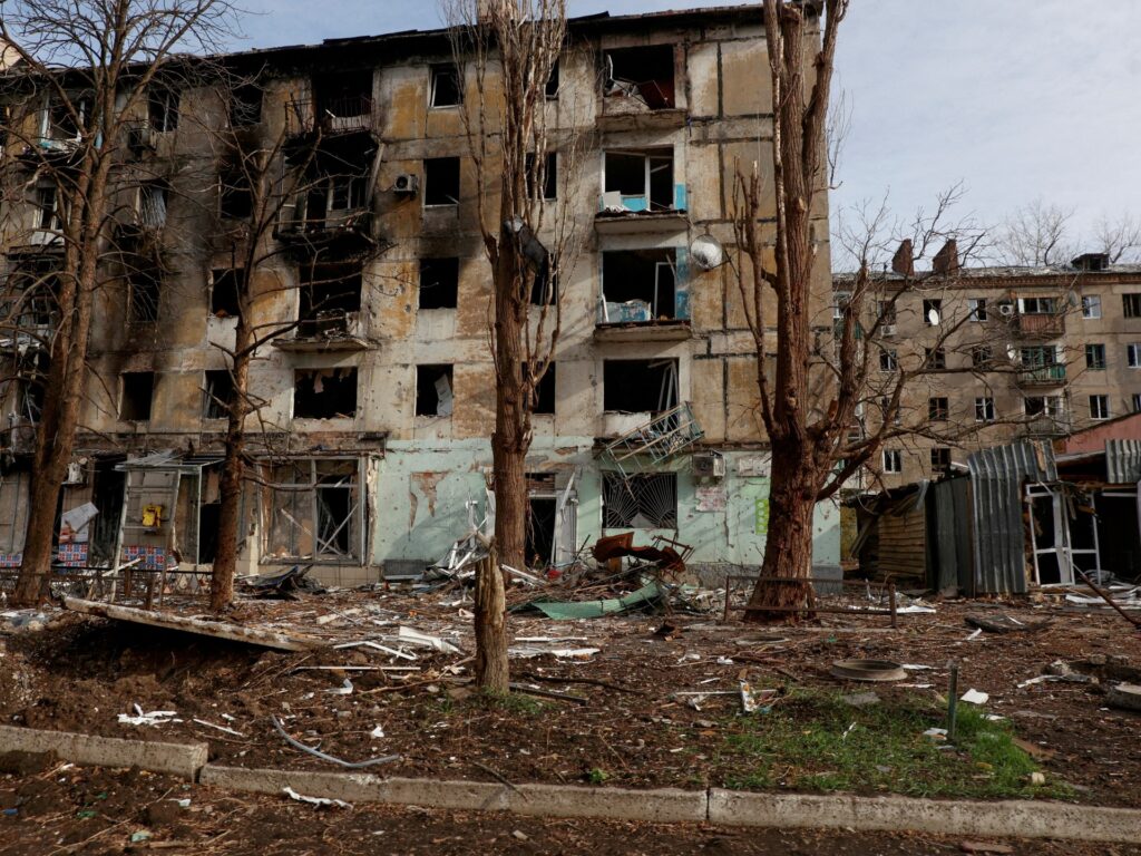 Ukraine troops withdraw from front-line metropolis of Avdiivka, military chief says | Russia-Ukraine warfare Information