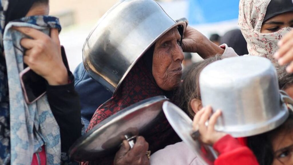 One quarter of Gaza’s folks one step away from famine, UN says One quarter of Gaza’s folks one step away from famine, UN says