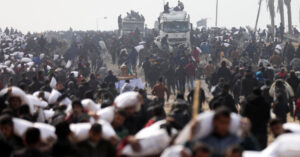 Israel Orders New Evacuations in Northern Gaza as U.N. Suspends Meals Deliveries