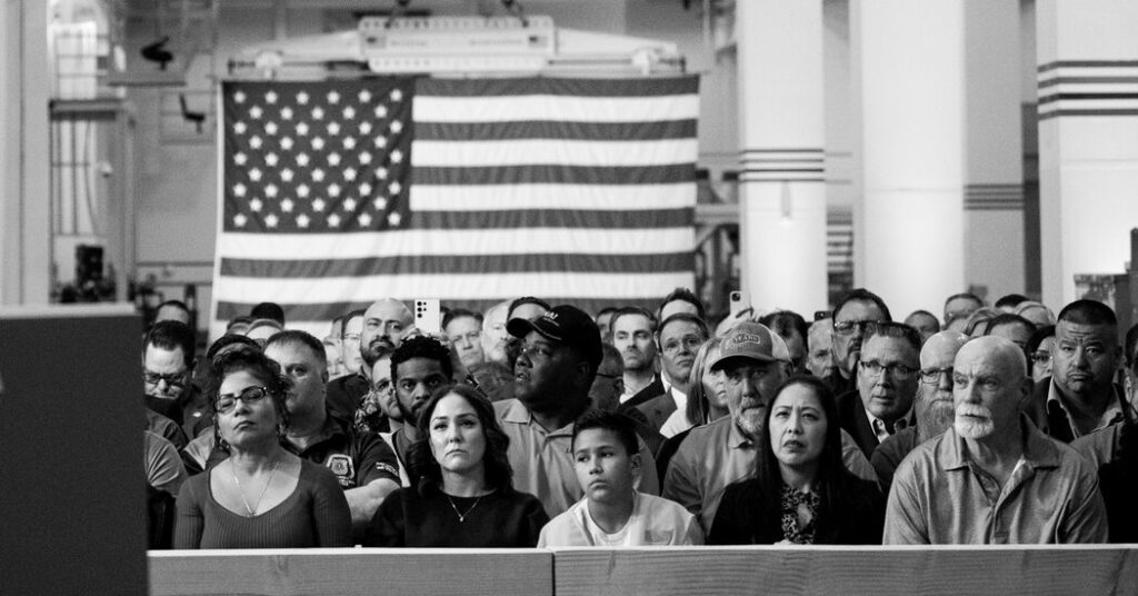 Opinion | Does Biden Should Cede the White Working Class to Trump? Opinion | Does Biden Should Cede the White Working Class to Trump?