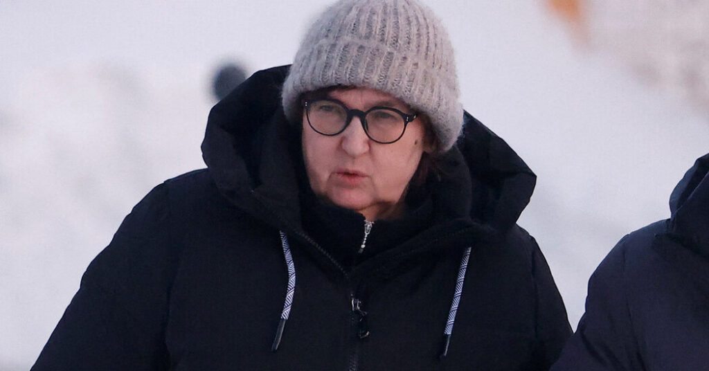 Aleksei Navalny’s Physique Was Returned to His Mom, Allies Say