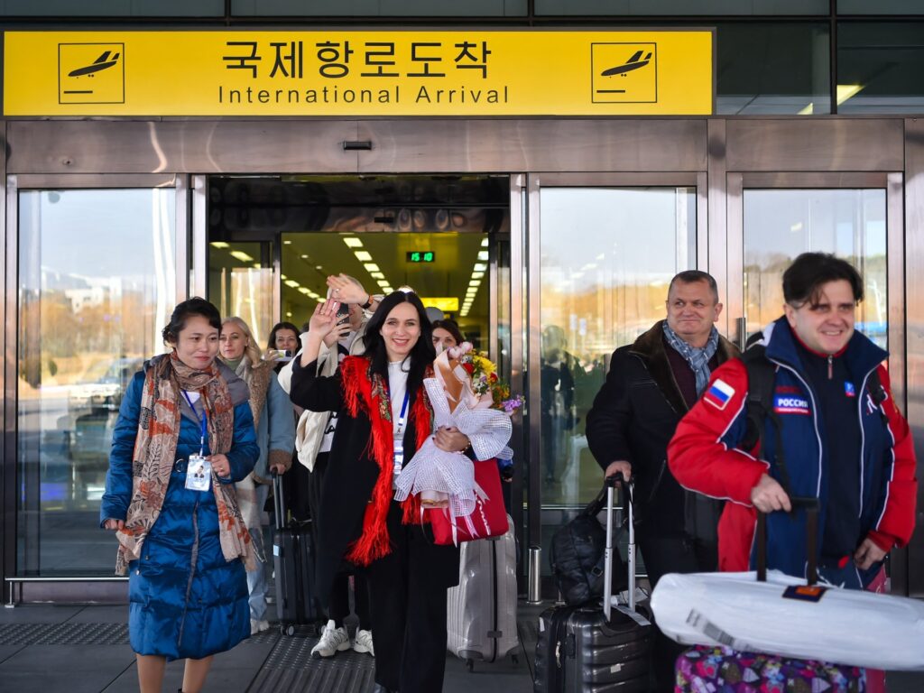 Russians arrive in North Korea as first international tour group since COVID-19 | Tourism Information Russians arrive in North Korea as first international tour group since COVID-19 | Tourism Information