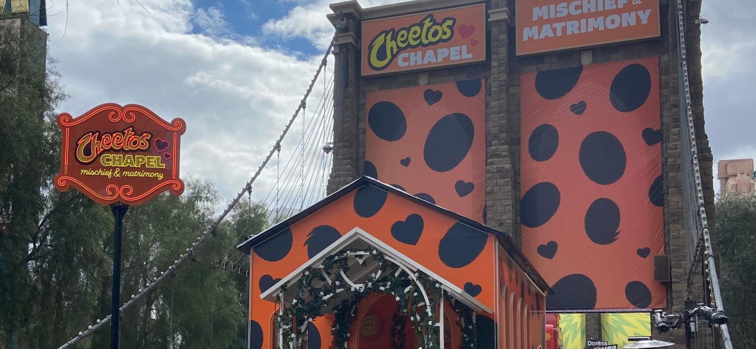 Say ‘I Do’ In A Tacky Approach At The Cheetos Chapel In Vegas! Say ‘I Do’ In A Tacky Approach At The Cheetos Chapel In Vegas!