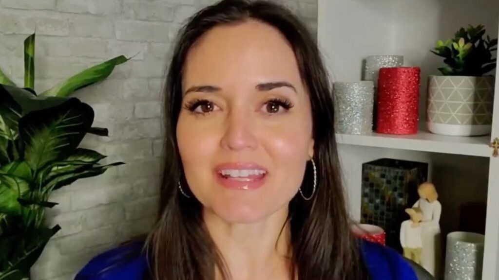 ‘Marvel Years’ Star Danica McKellar Completes Bible Problem – ‘Getting To Know God Higher’ ‘Marvel Years’ Star Danica McKellar Completes Bible Problem – ‘Getting To Know God Higher’