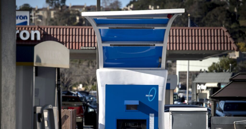 Hydrogen Vehicles Had been the Key to the Future. For Some House owners, That Future Hasn’t Arrived But