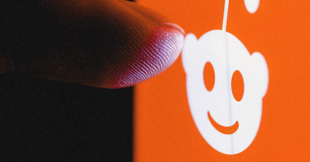 Reddit Is Letting Energy Customers In on Its IPO. Not Everybody’s Shopping for