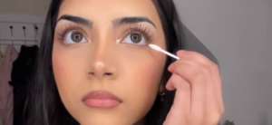 Specialists Weigh In On Viral Vaseline Eye Development