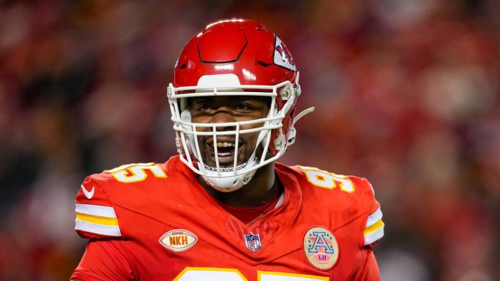 Bears, Raiders named touchdown spots for prime free-agent Bears, Raiders named touchdown spots for prime free-agent