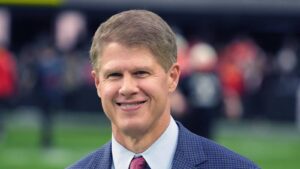 Chiefs’ Clark Hunt responds to regarding NFLPA report card