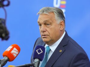 Hungary’s Orban claims Trump mentioned he received’t ‘give a penny’ to Ukraine | Russia-Ukraine struggle Information