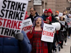 Is the US media layoffs phenomenon the subsequent housing disaster? | Media