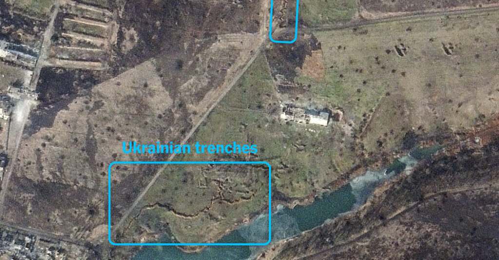 Surprisingly Weak Ukrainian Defenses Assist Russian Advance