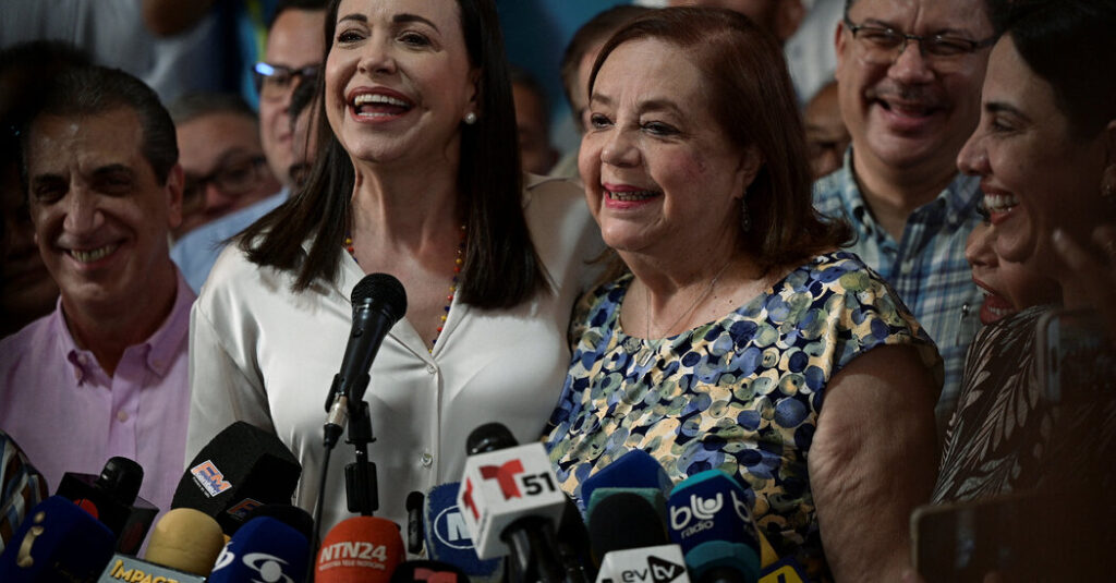 Venezuelan Opposition Names New Candidate in Present of Unity Venezuelan Opposition Names New Candidate in Present of Unity