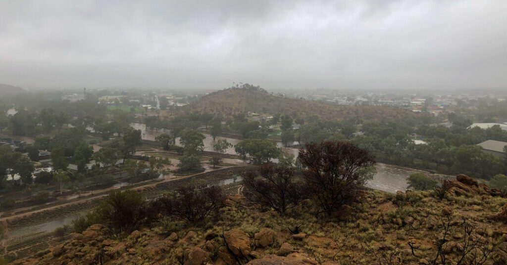 A River Awakens, Bringing Inexperienced Magic to a Desert City A River Awakens, Bringing Inexperienced Magic to a Desert City