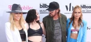 Tish Cyrus ‘Employed Safety’ To Stop Noah From Attending Her Marriage ceremony