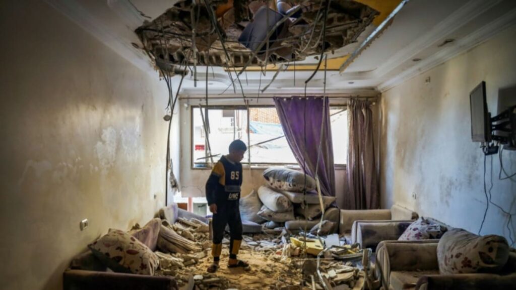 Israel broadly agrees Gaza truce, US official says, forward of talks