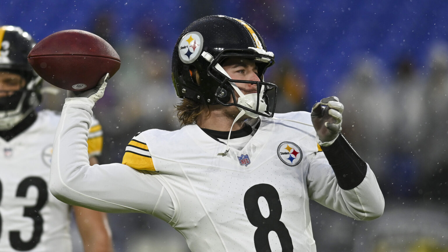 Kenny Pickett miscalculated Steelers tenure, now in worse scenario with Eagles Kenny Pickett miscalculated Steelers tenure, now in worse scenario with Eagles