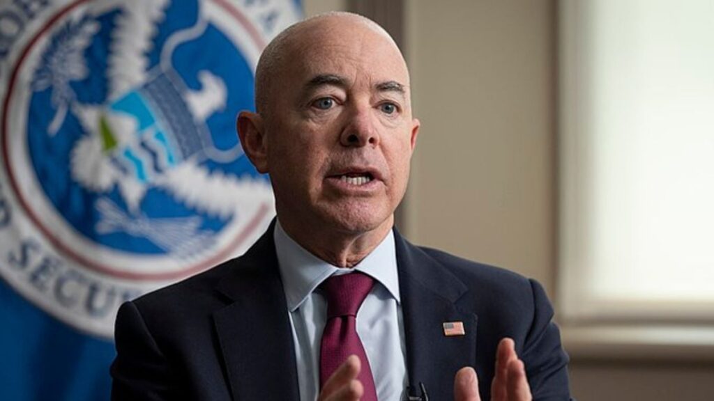 Home Speaker Johnson Calls for Senate Maintain Mayorkas Impeachment Trial