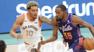 Ugly loss to Spurs a troubling signal for Suns in closing stretch