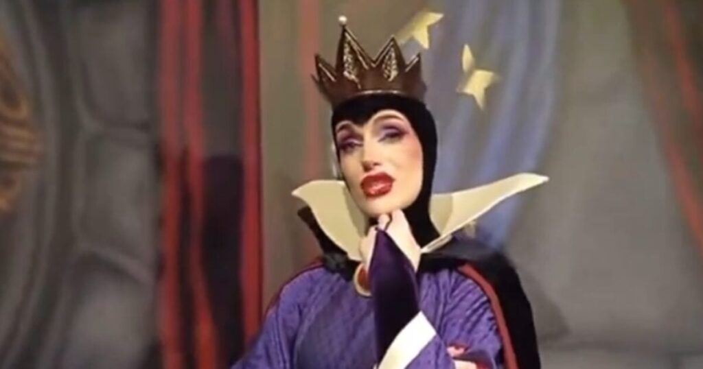 Snow White’s Evil Queen Being Performed by Transgender Organic Male at Disney World Resort in Florida (VIDEO) | The Gateway Pundit Snow White’s Evil Queen Being Performed by Transgender Organic Male at Disney World Resort in Florida (VIDEO) | The Gateway Pundit