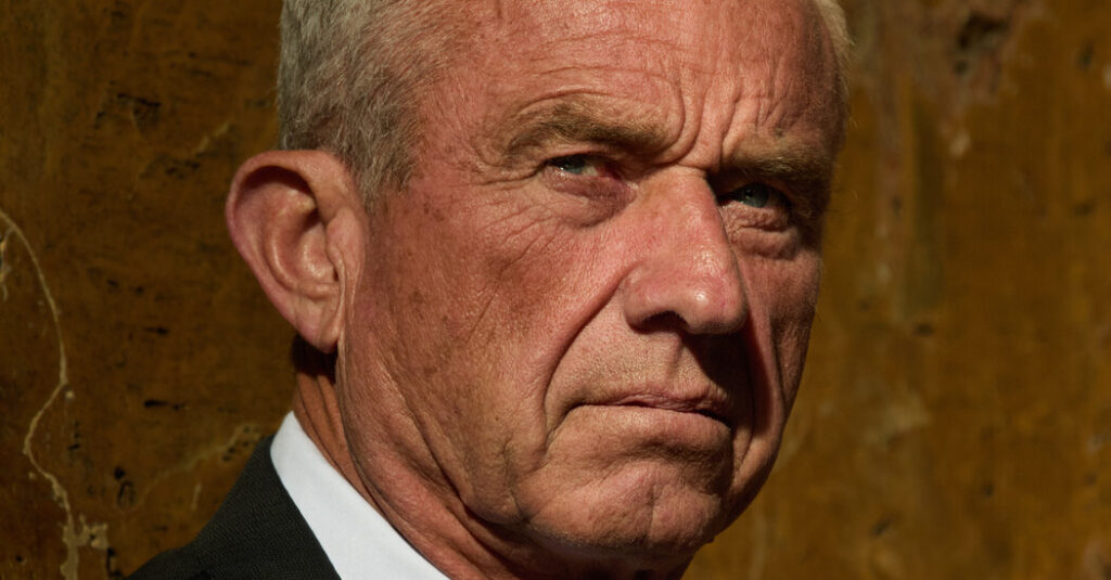 Opinion | Terrified Dad and mom, New Age Well being Nuts, MAGA Exiles. Meet the R.F.Okay. Jr. Devoted.